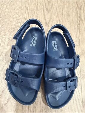 Harper Canyon Navy Double-Buckle Kids Sandals